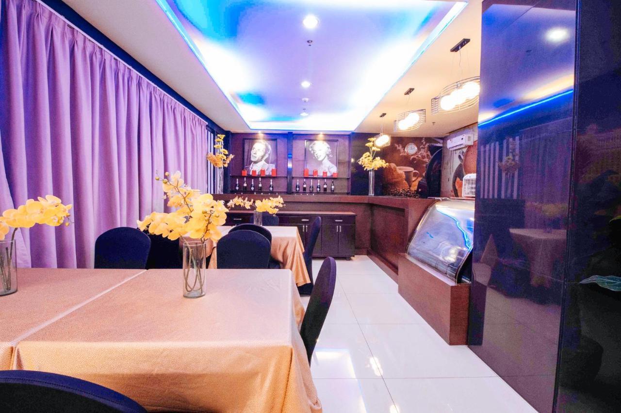Reddoorz Premium Near Trinoma Hotel Quezon City Exterior foto