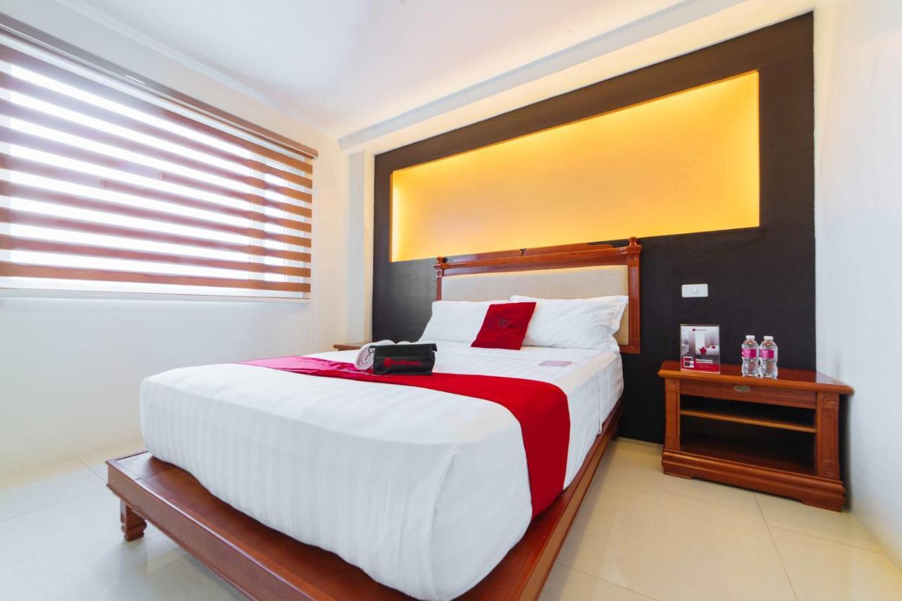 Reddoorz Premium Near Trinoma Hotel Quezon City Exterior foto